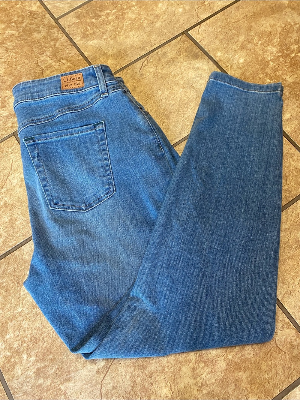 L.L. Bean Blue Denim BeanFlex Skinny Leg Jeans-14P Casual Comfortable